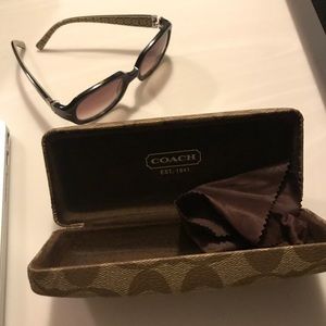 Jackie S 420 tortoise Coach sunglasses in case
